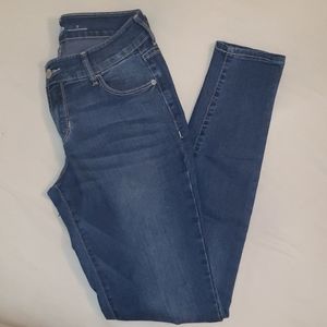 Old Navy Super Skinny Jeans